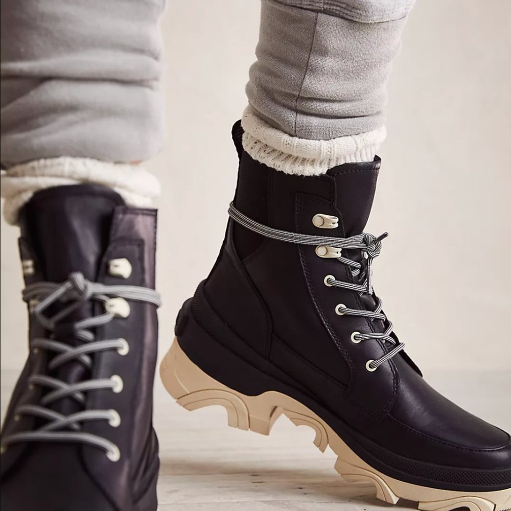 Sorel Brex lace-up boots black